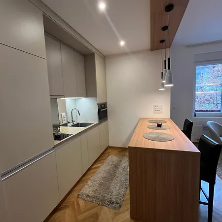 Skadarlija Urban Nest Apartment Belgrade